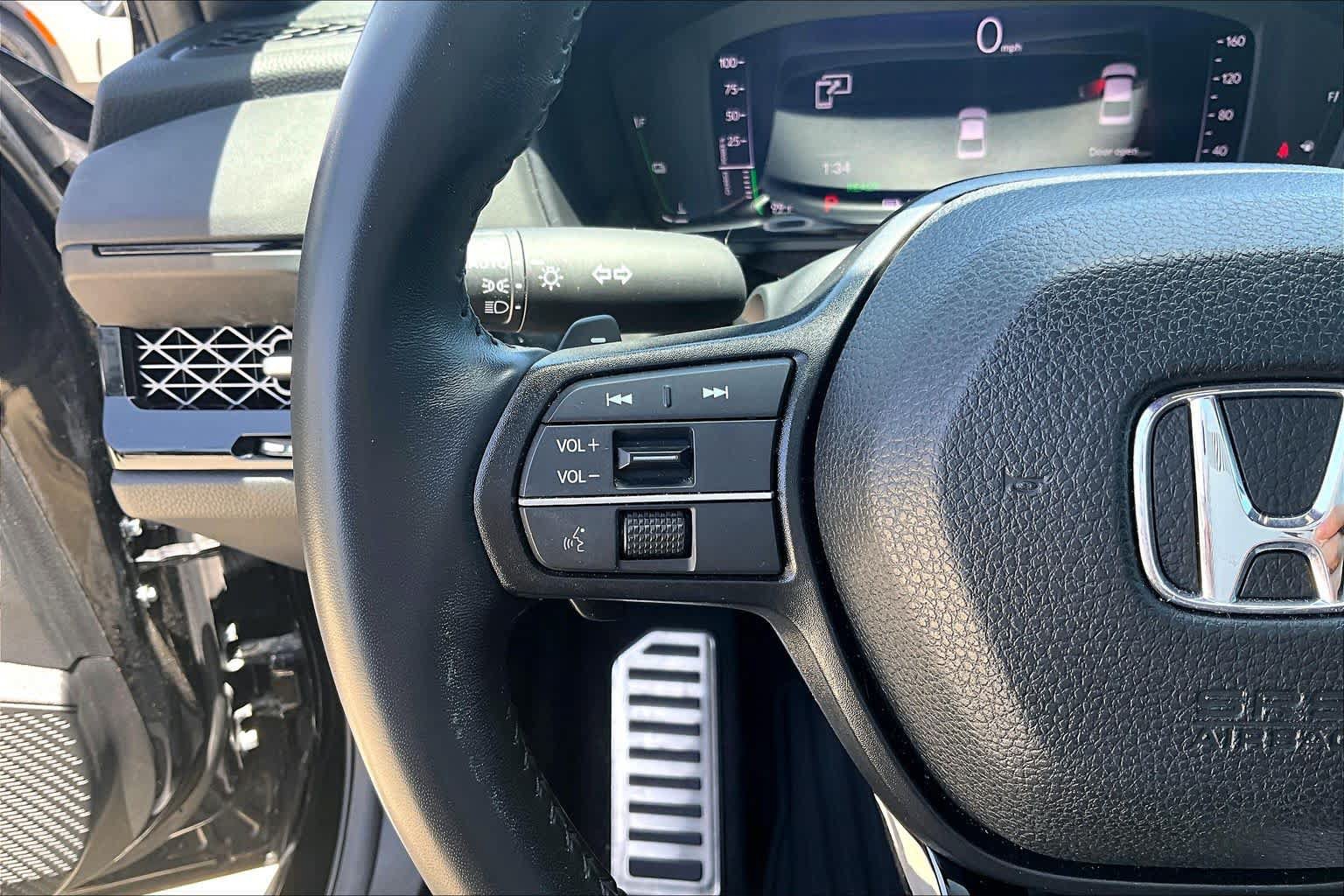 Used 2024 Honda Accord Sport image 23