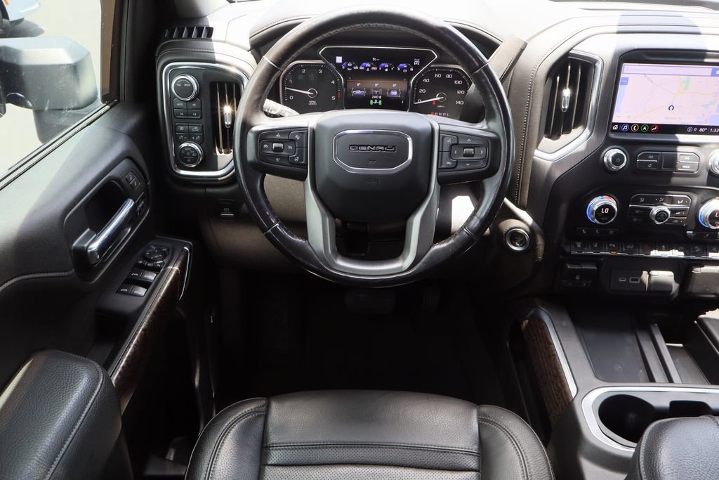 Certified 2022 GMC Sierra 3500 Denali w/ Technology Package AWD/4WD image 25
