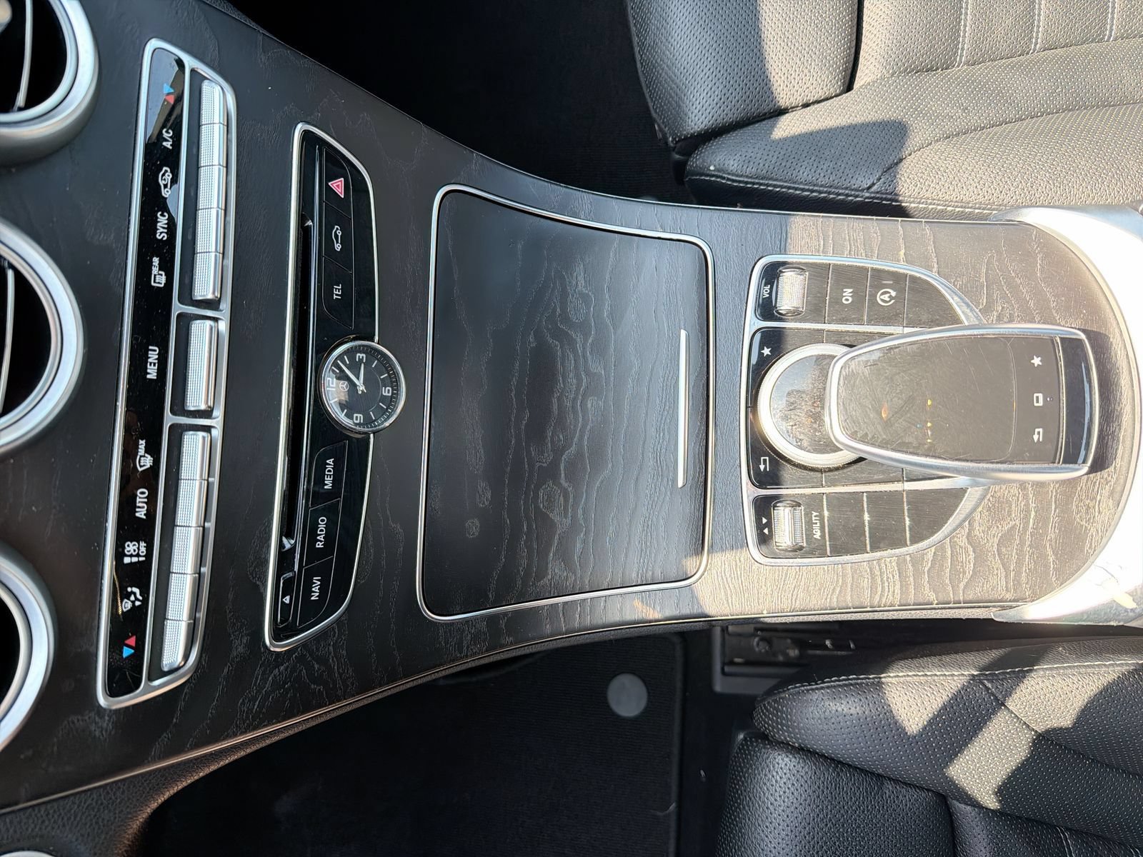 Used 2015 Mercedes-Benz C 400 4MATIC image 32