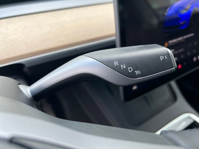 Used 2024 Tesla Model Y Long Range AWD/4WD image 23