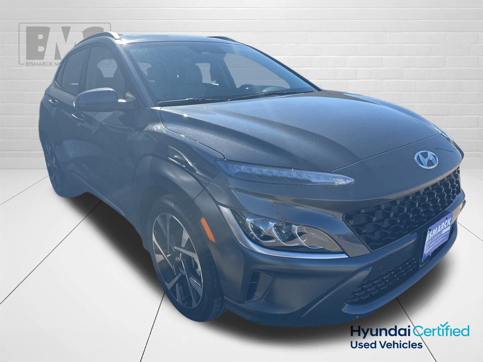 Used 2023 Hyundai Kona Limited image 3