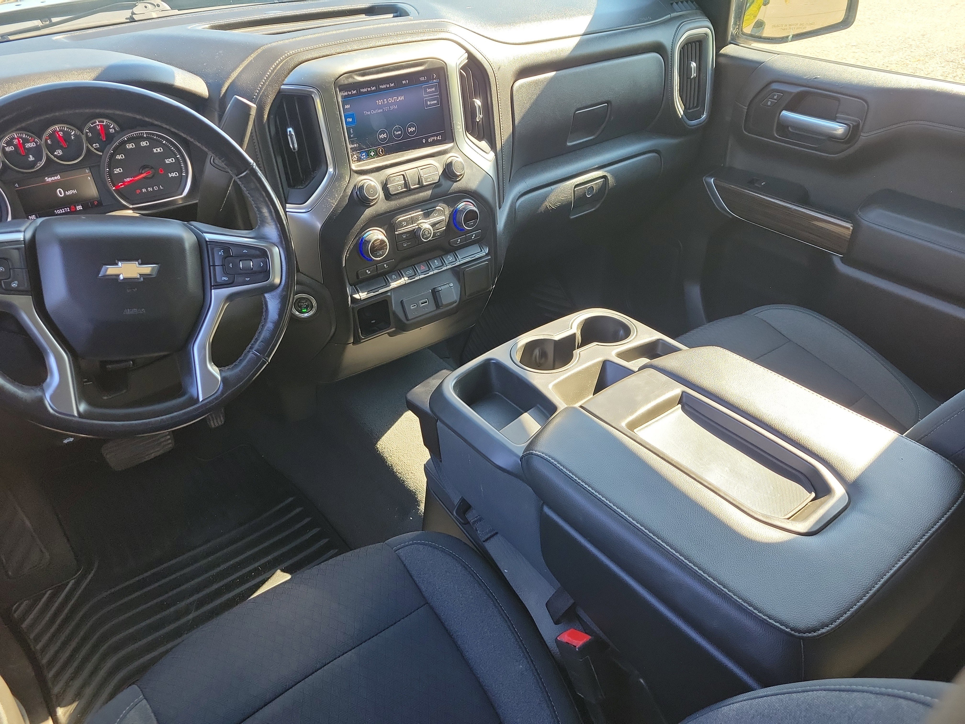 Used 2020 Chevrolet Silverado 1500 LT w/ All-Star Edition image 19