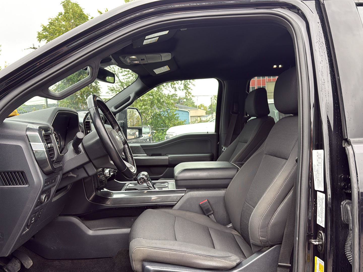 Used 2022 Ford F150 XLT w/ Equipment Group 302A High AWD/4WD image 9