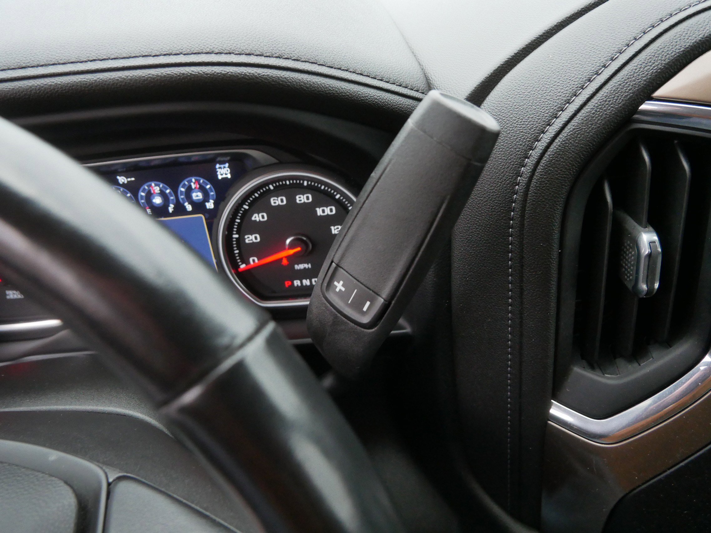 Used 2022 Chevrolet Silverado 3500 High Country w/ Z71 Off-Road Package image 31