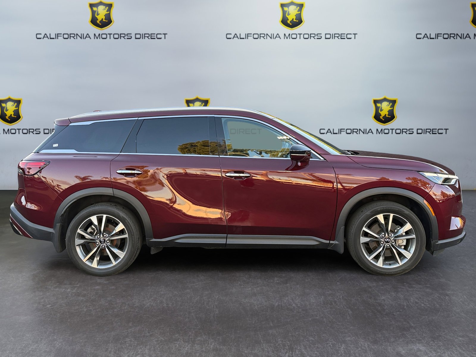 Used 2023 INFINITI QX60 Luxe w/ Performance Audio Package image 6