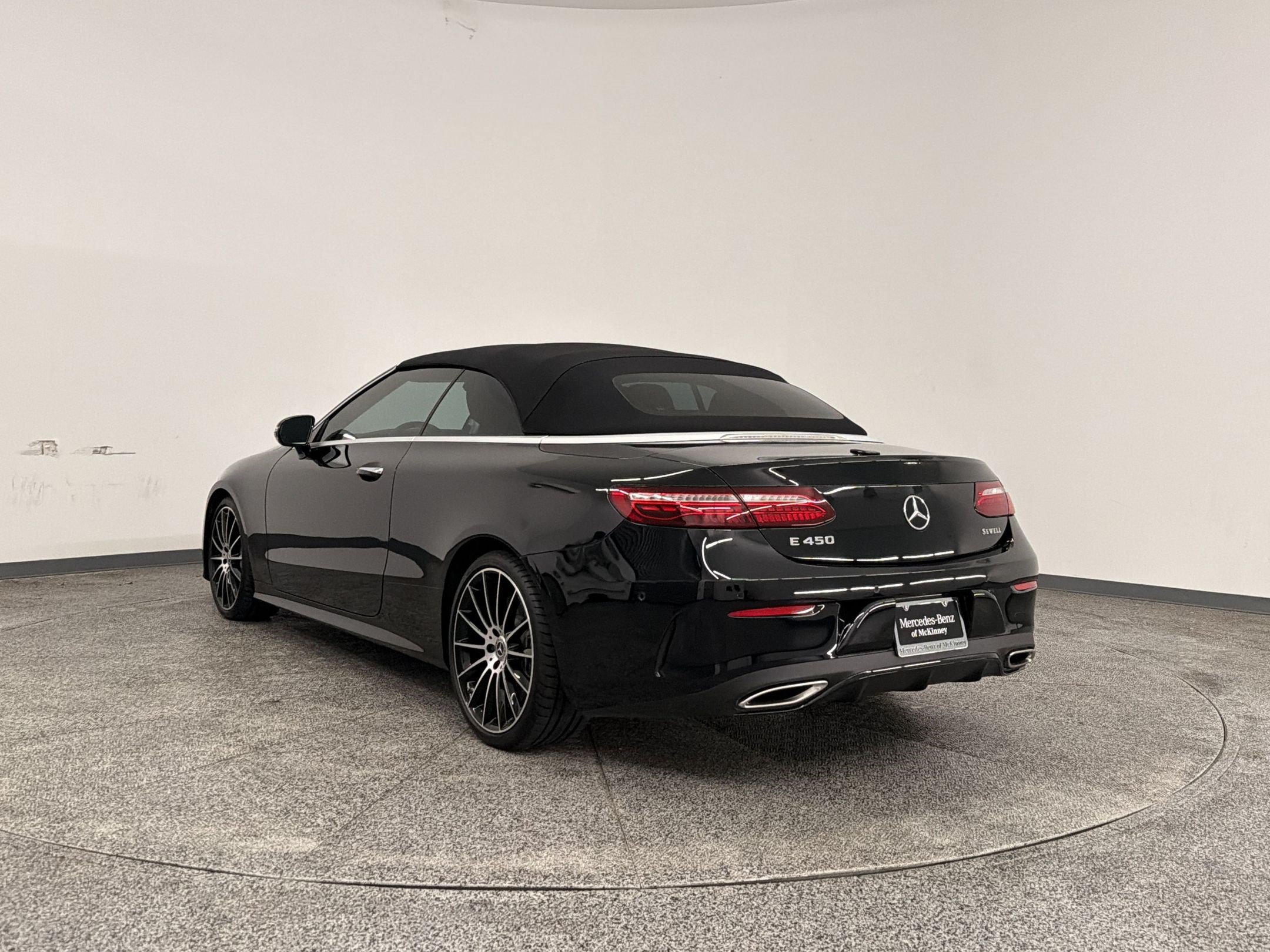 Certified 2022 Mercedes-Benz E 450 Cabriolet image 3