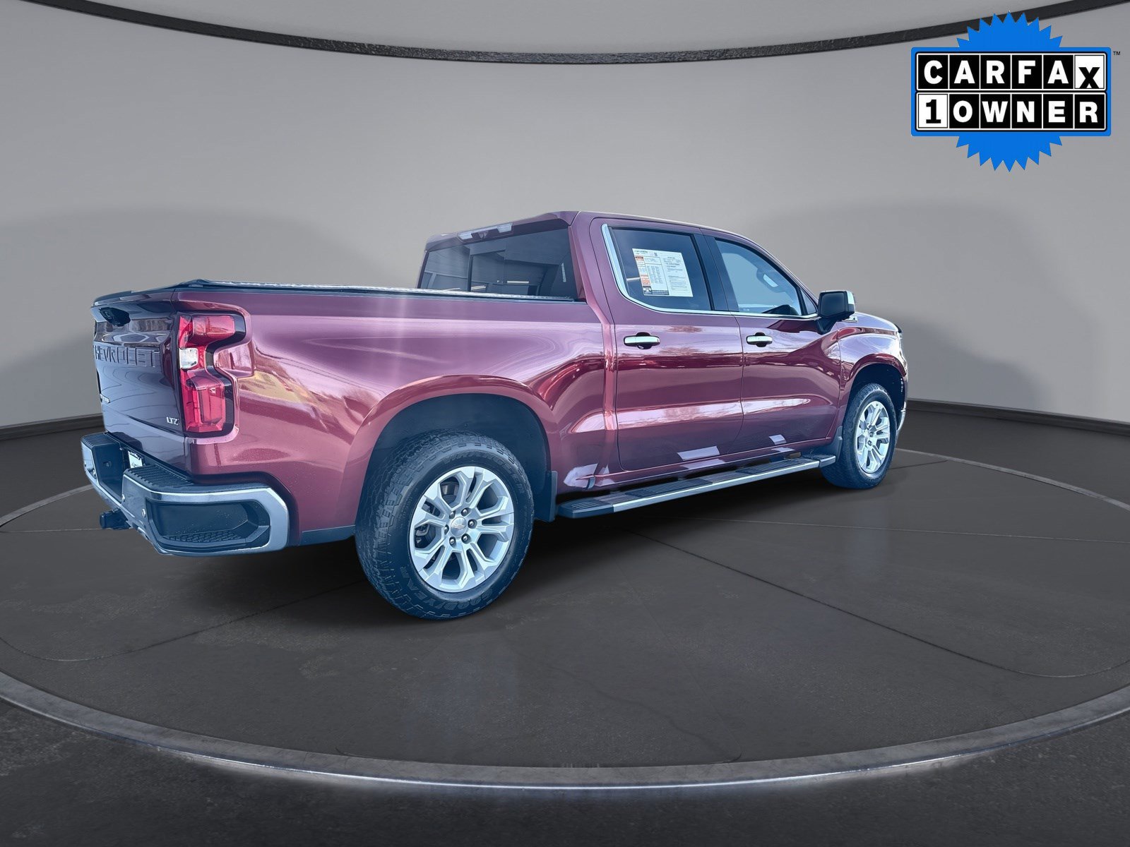 Used 2023 Chevrolet Silverado 1500 LTZ w/ Technology Package image 8