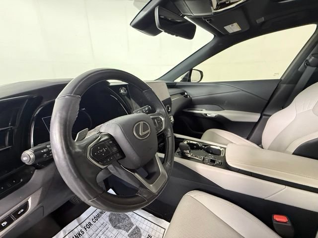 Used 2023 Lexus RX 350 Premium w/ Accessory Package (Z1) FWD image 11