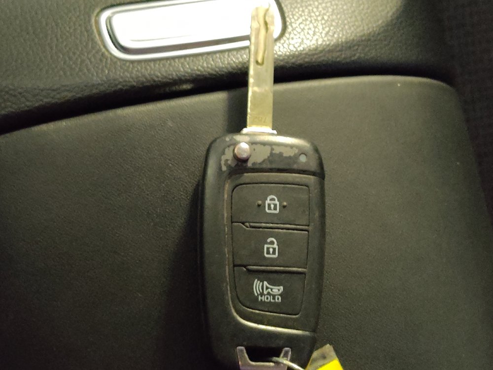 Used 2022 Hyundai Santa Fe SE FWD image 32