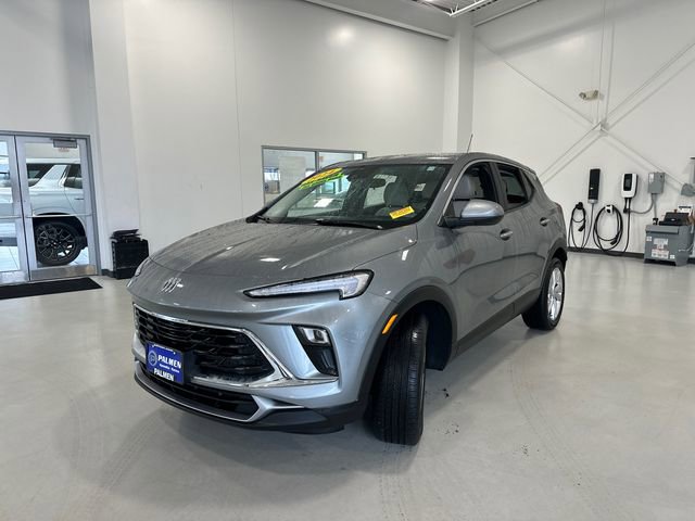 Used 2024 Buick Encore GX Preferred w/ Comfort Package image 13