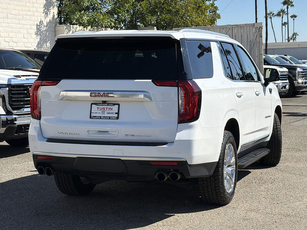 Used 2024 GMC Yukon Denali RWD image 5