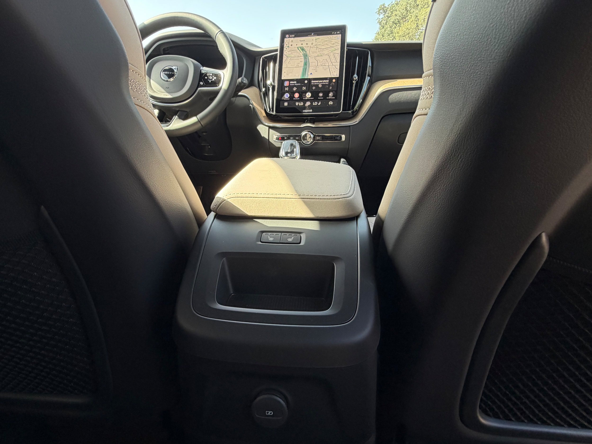 New 2026 Volvo XC60 T8 Plus w/ Protection Package Premier AWD/4WD image 11