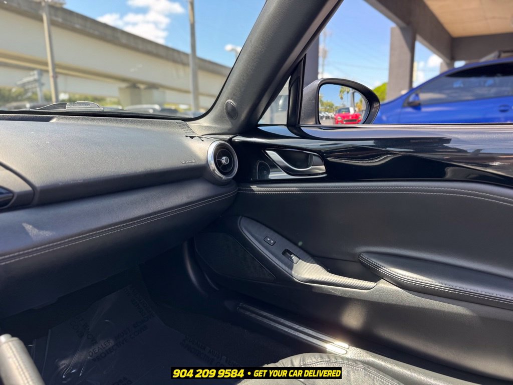 Used 2021 MAZDA MX-5 Miata RF Grand Touring RWD image 21