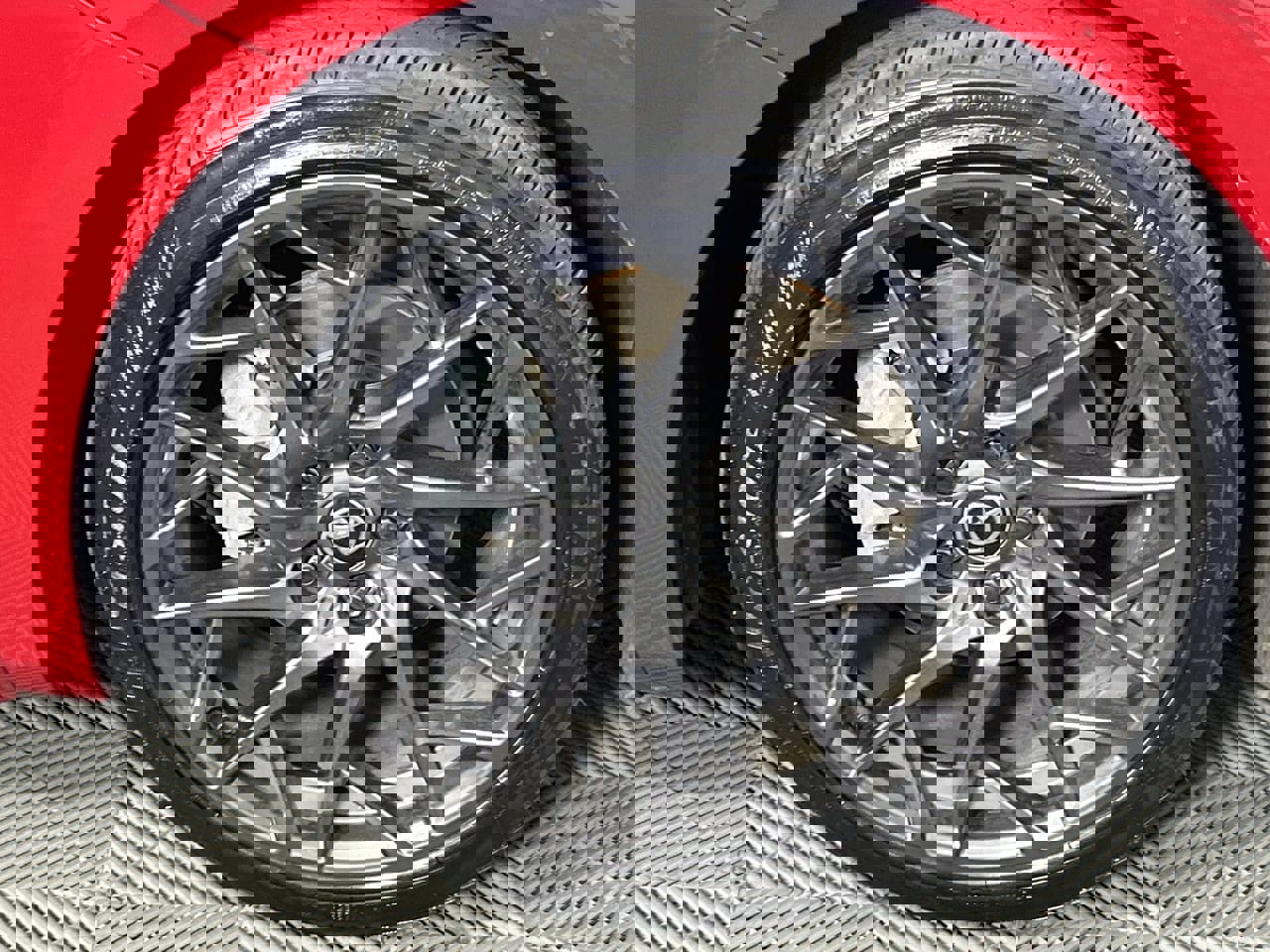 Used 2025 Toyota Camry XSE image 9