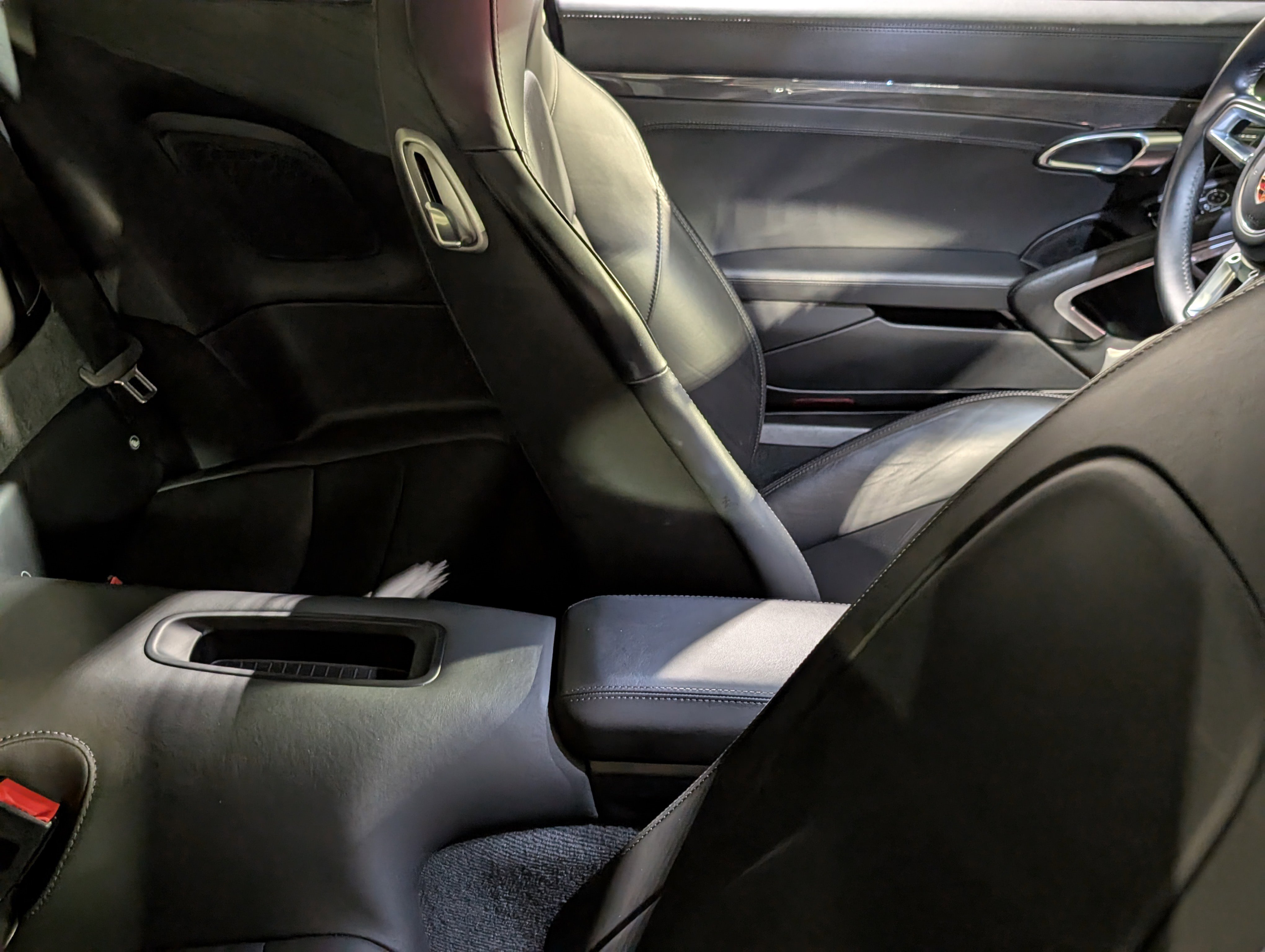 Certified 2019 Porsche 911 Turbo S AWD/4WD image 32