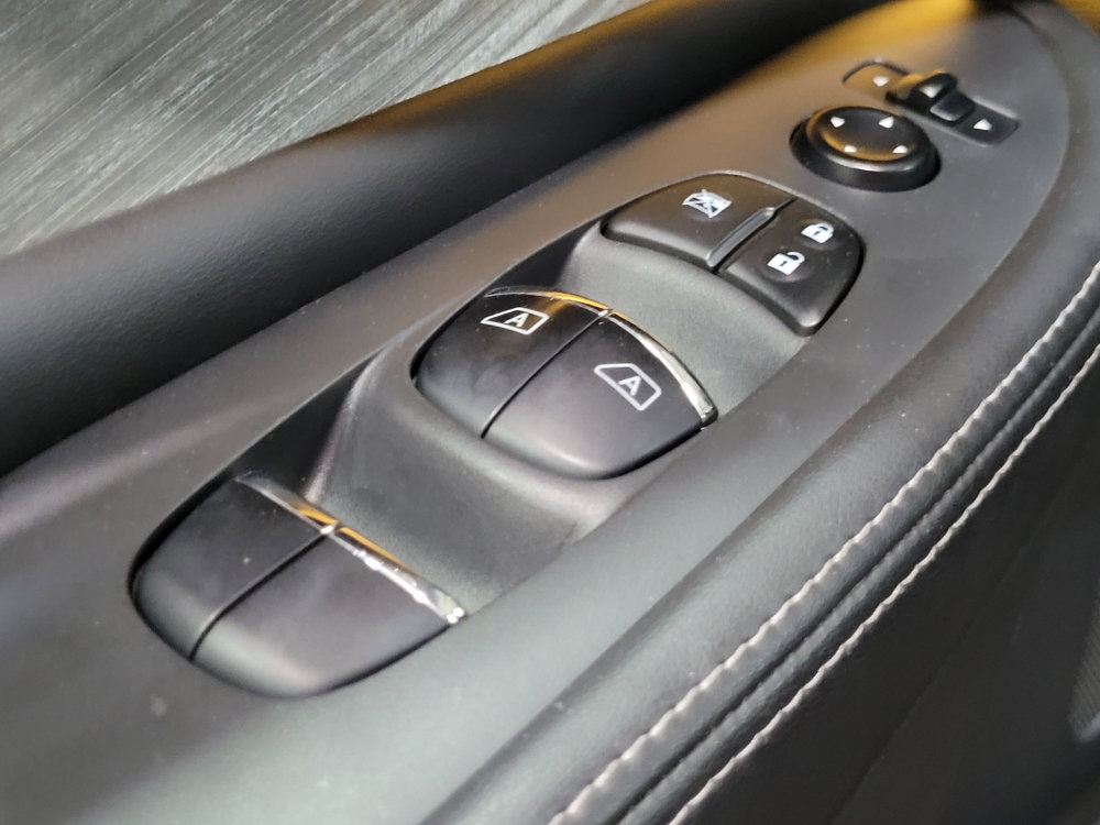 Used 2015 Nissan Murano SL w/ SL Technology Package AWD/4WD image 27