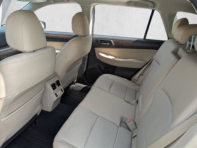 Used 2018 Subaru Outback 2.5i Limited AWD/4WD image 18