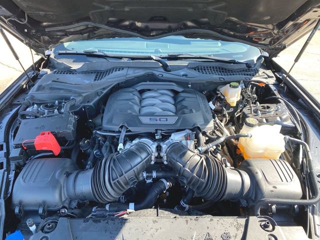 Used 2024 Ford Mustang GT Premium RWD image 28