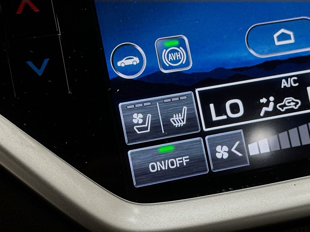 Used 2023 Subaru Ascent Touring AWD/4WD image 22