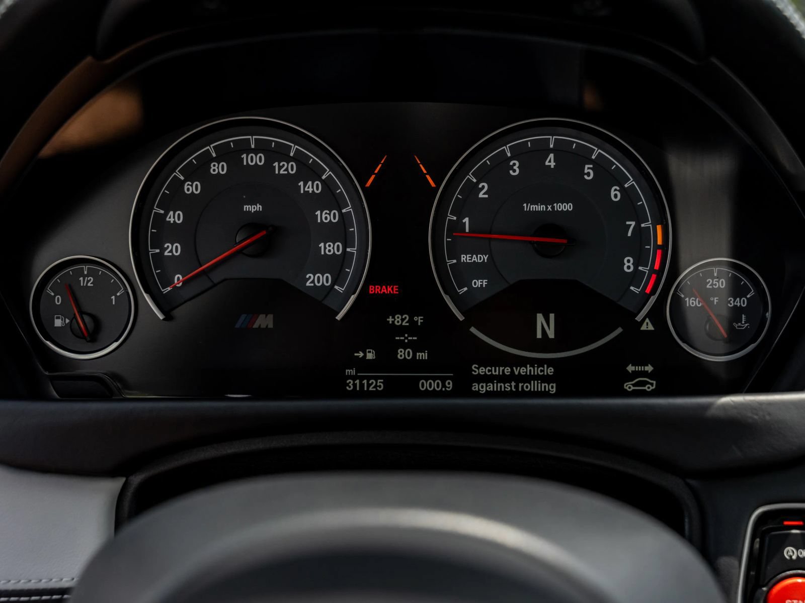 Used 2019 BMW M4 Coupe w/ Competition Package RWD image 13