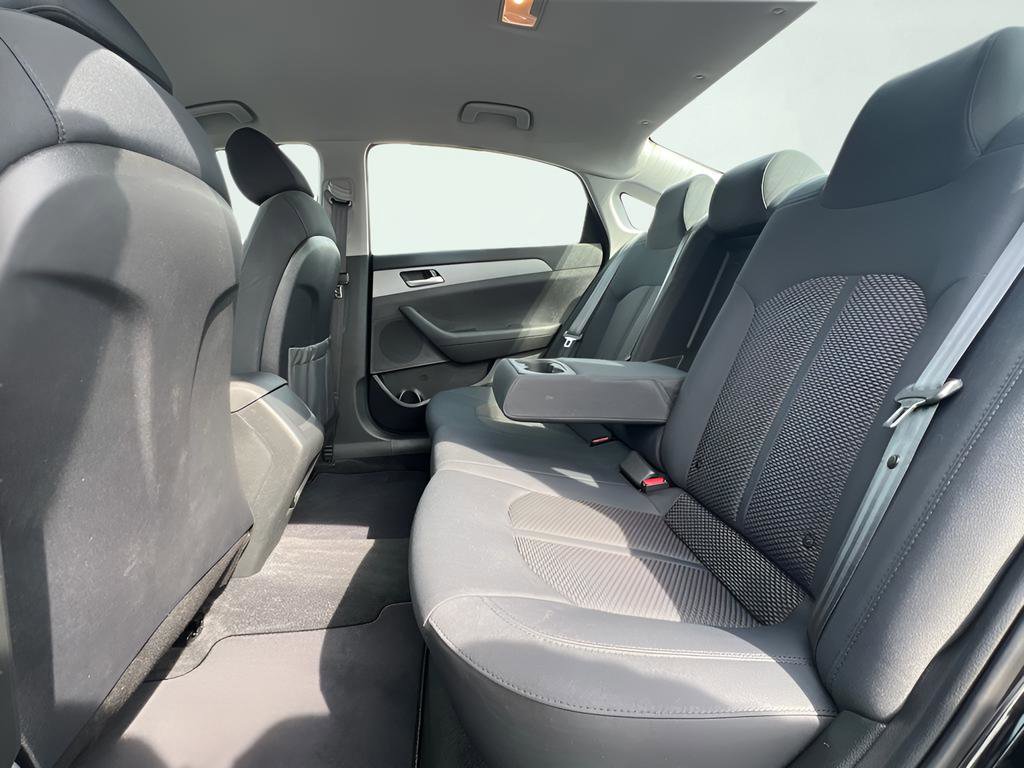 Used 2019 Hyundai Sonata SE FWD image 19