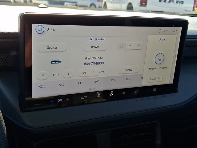 Used 2025 Ford Maverick XL w/ Equipment Group 102A AWD/4WD image 21