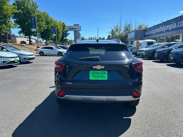 Used 2024 Chevrolet Trax LT FWD image 7