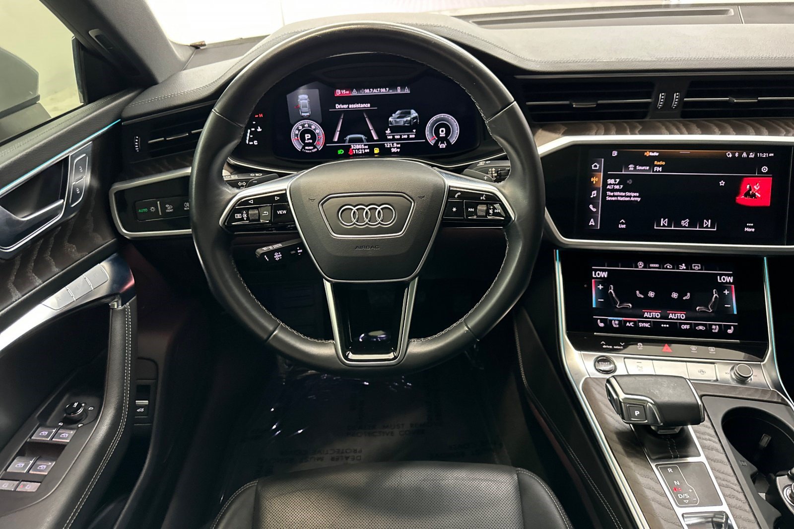 Used 2023 Audi A7 3.0T Premium Plus w/ Premium Plus AWD/4WD image 32