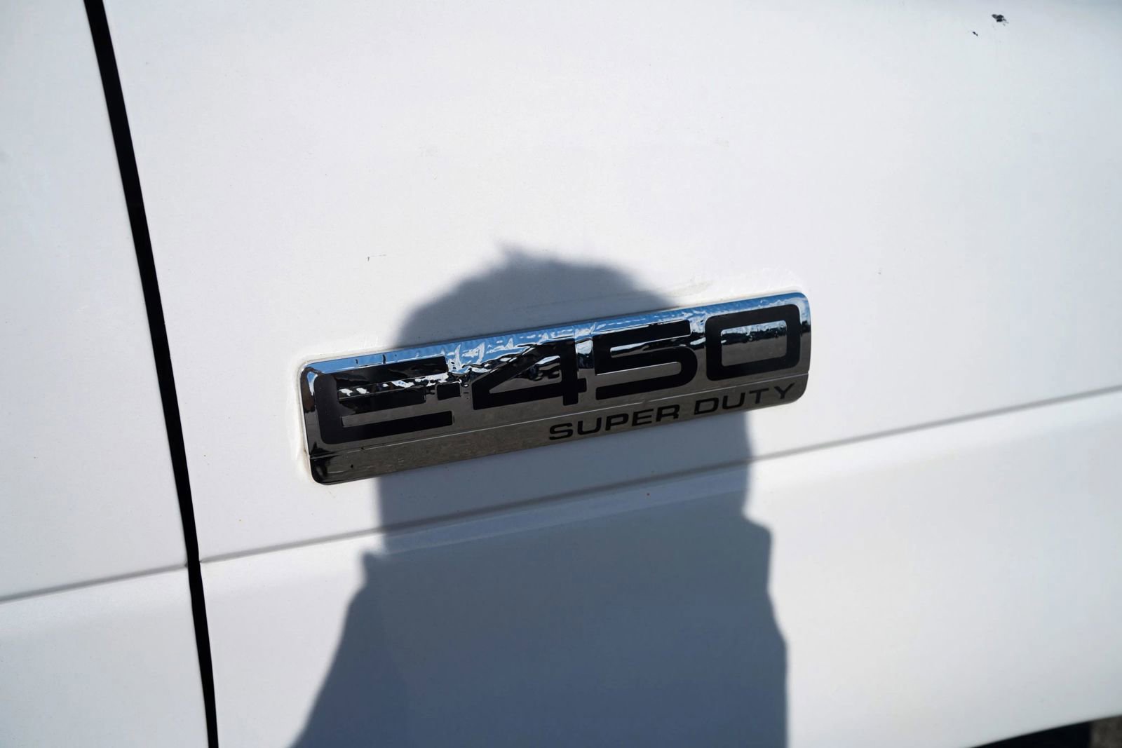 Used 2016 Ford E-450 and Econoline 450 Super Duty w/ Power Windows & Locks Group RWD image 10