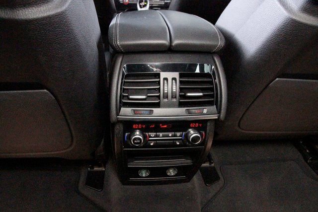 Used 2019 BMW X6 xDrive50i w/ M Sport Package image 6