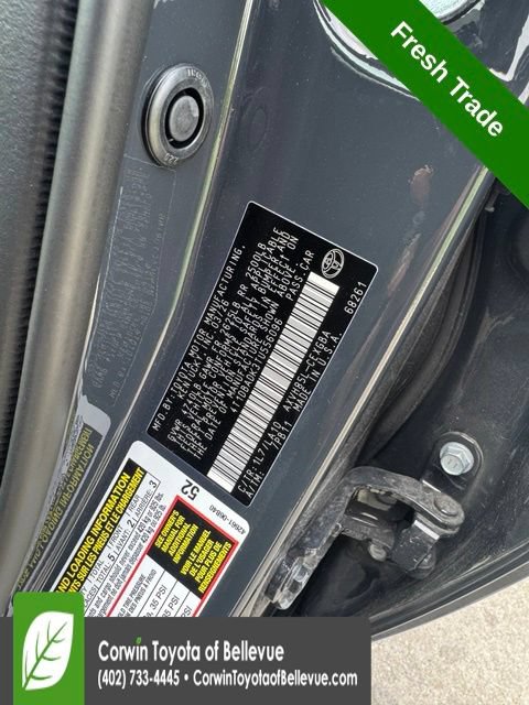 Used 2026 Toyota Camry XLE AWD/4WD image 13