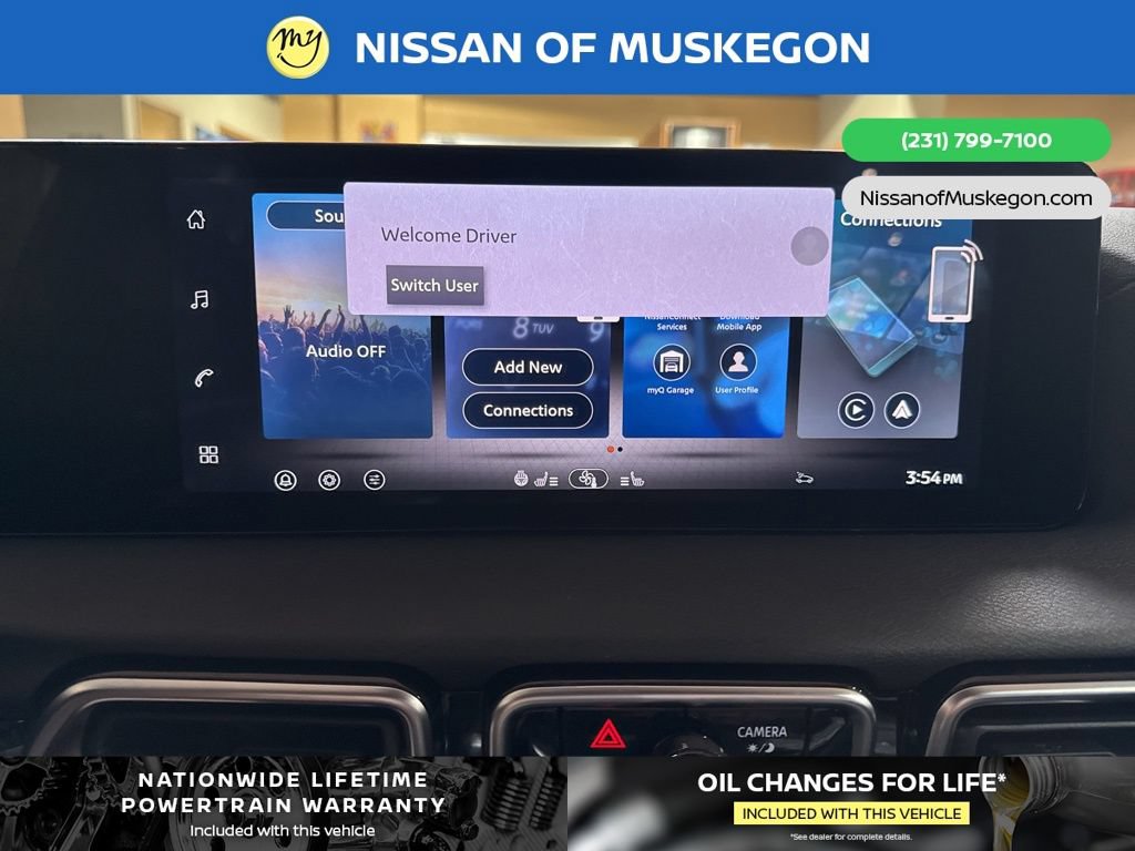 New 2026 Nissan Sentra SR w/ SR Premium Package FWD image 18