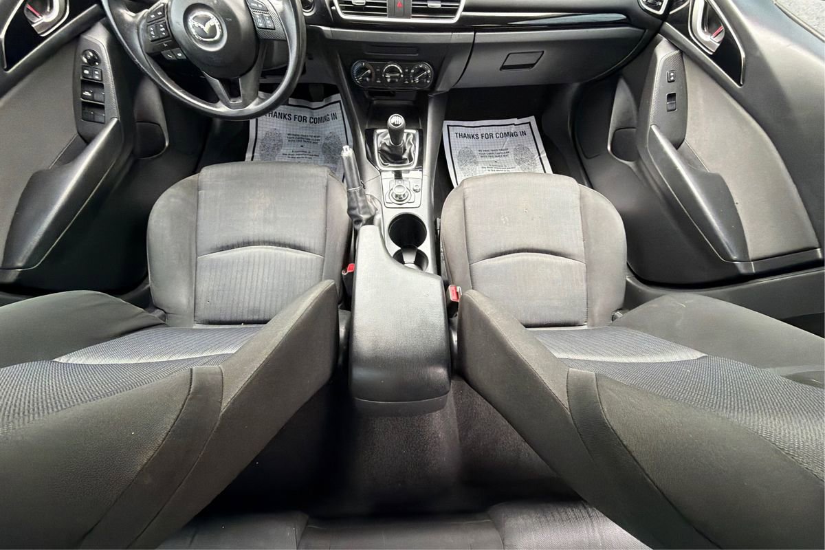Used 2016 MAZDA MAZDA3 i Sport FWD image 14