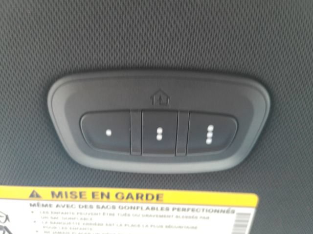 Used 2025 Chrysler Pacifica Select FWD image 53