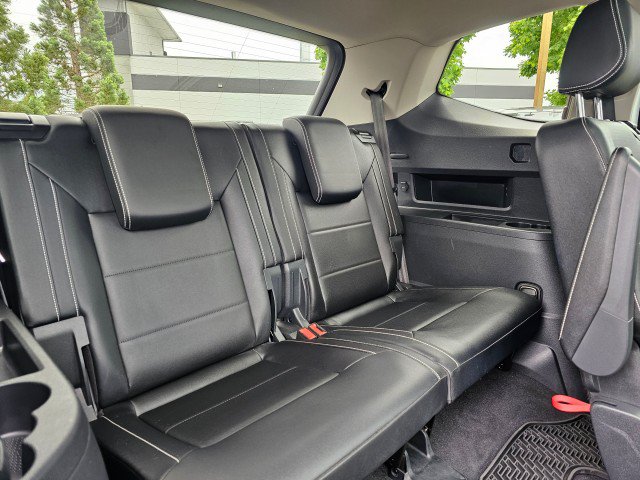 Used 2023 Volkswagen Atlas SEL AWD/4WD image 15