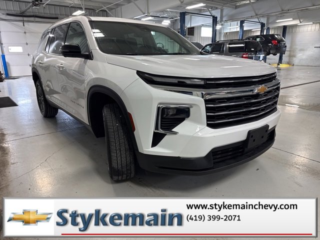 Used 2024 Chevrolet Traverse LT image 25