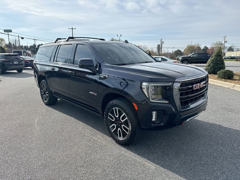 Used 2024 GMC Yukon XL AT4 w/ AT4 Premium Package image 2