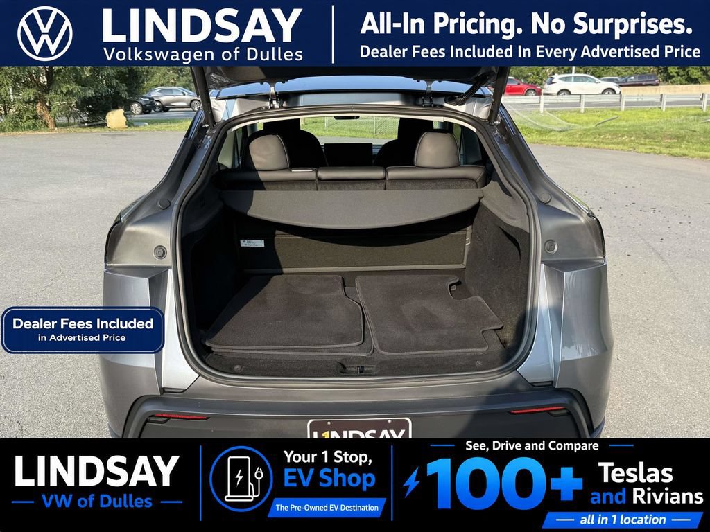 Used 2026 Tesla Model Y AWD image 15