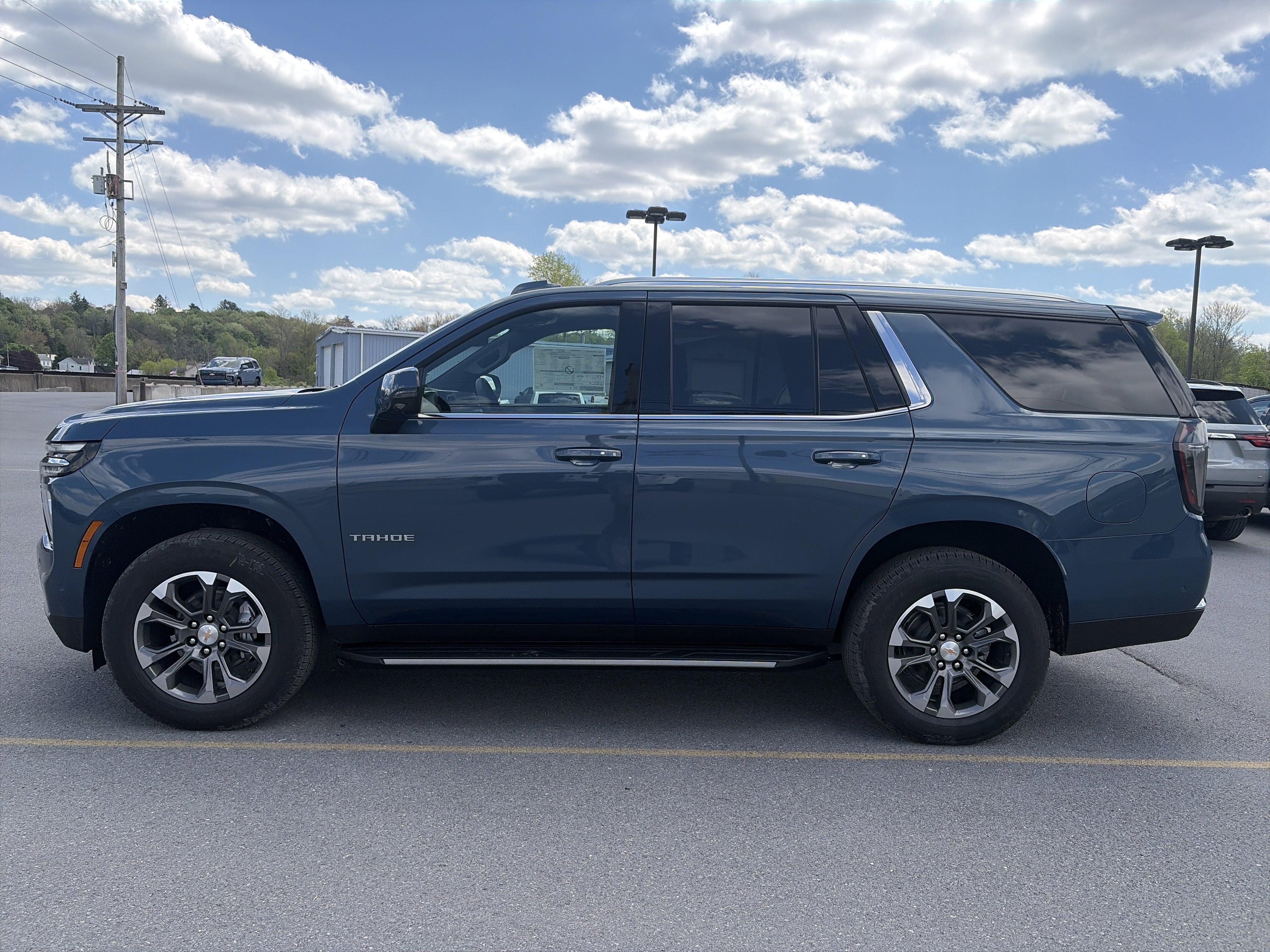 New 2026 Chevrolet Tahoe LT w/ Comfort Package AWD/4WD image 7
