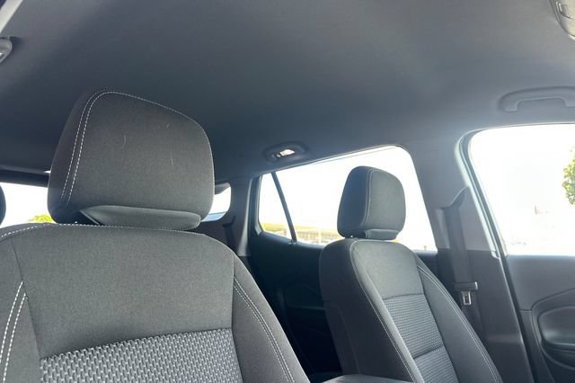 Used 2024 GMC Terrain SLE FWD image 19