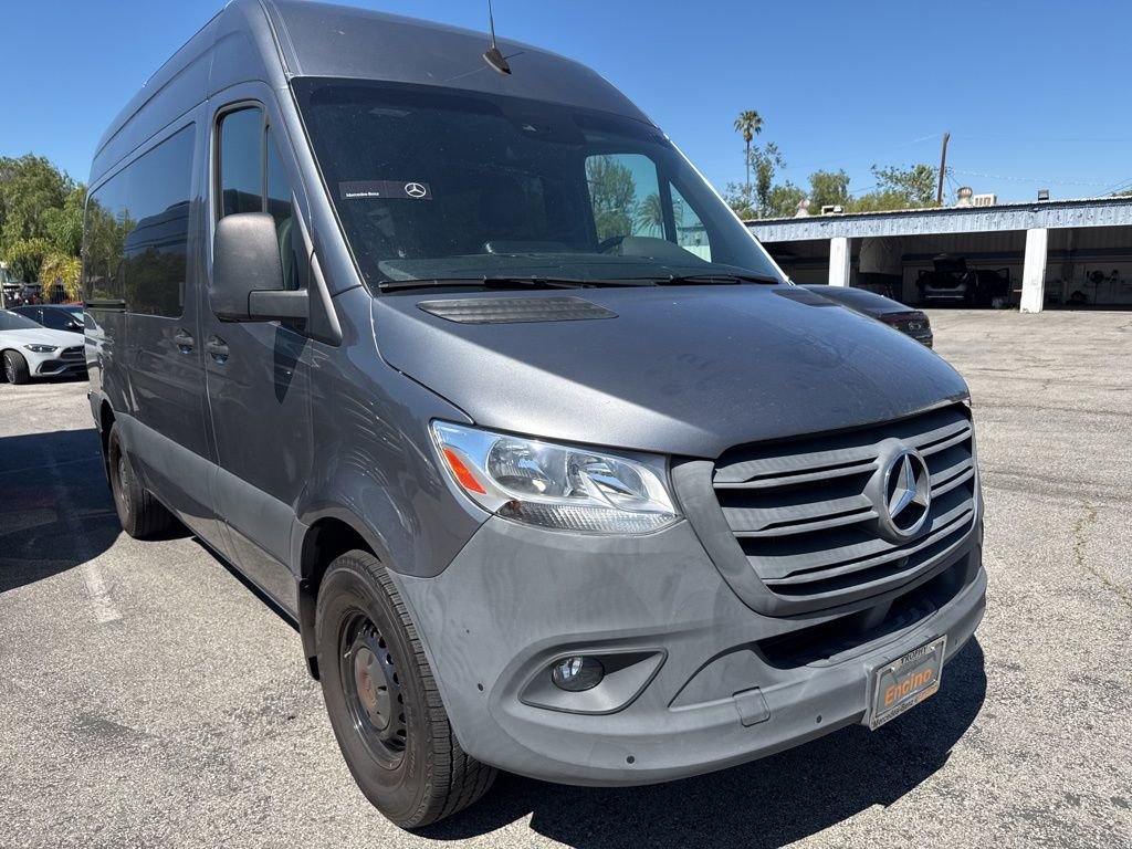 Used 2023 Mercedes-Benz Sprinter 2500 image 3