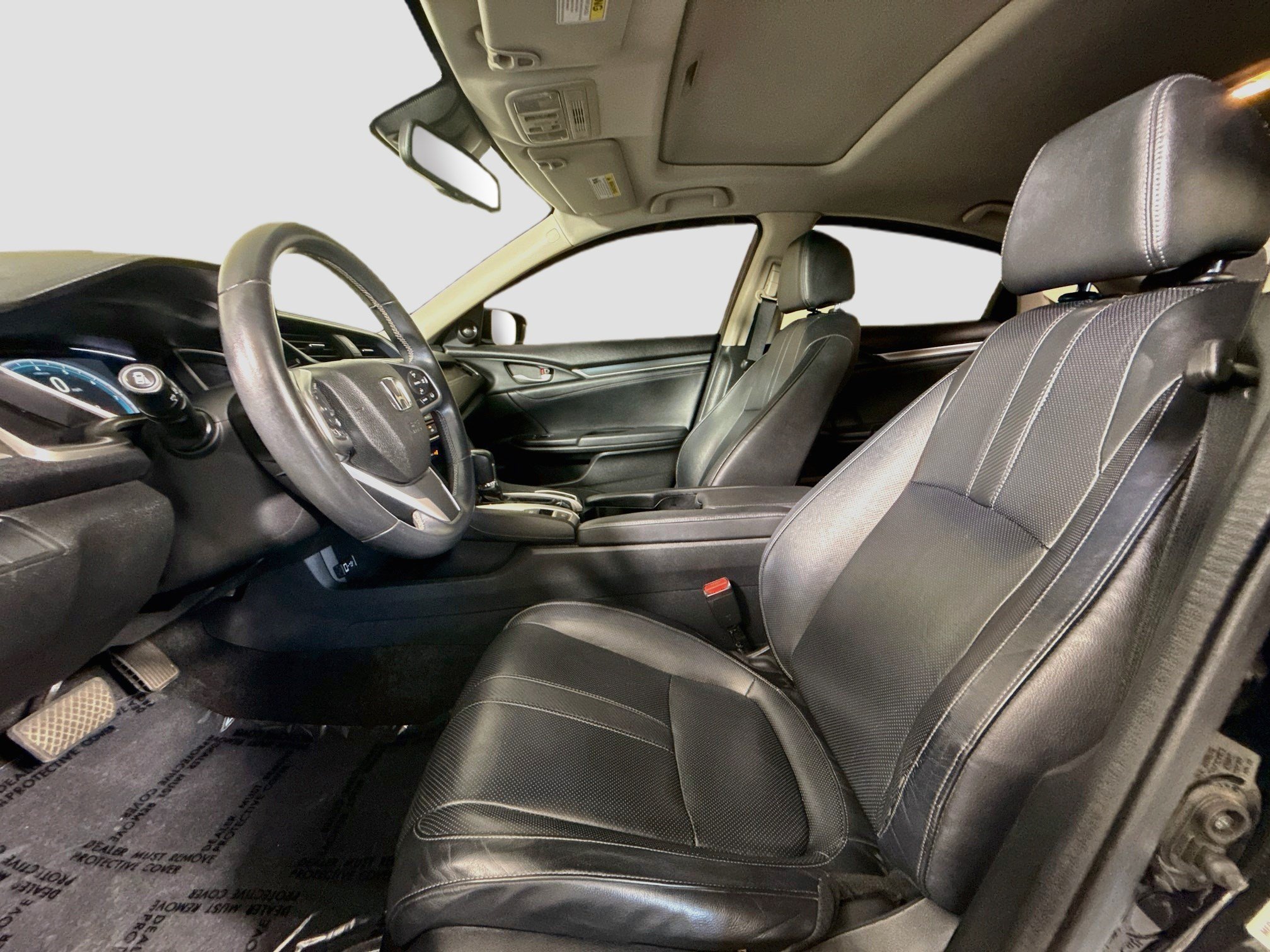Used 2016 Honda Civic Touring image 22