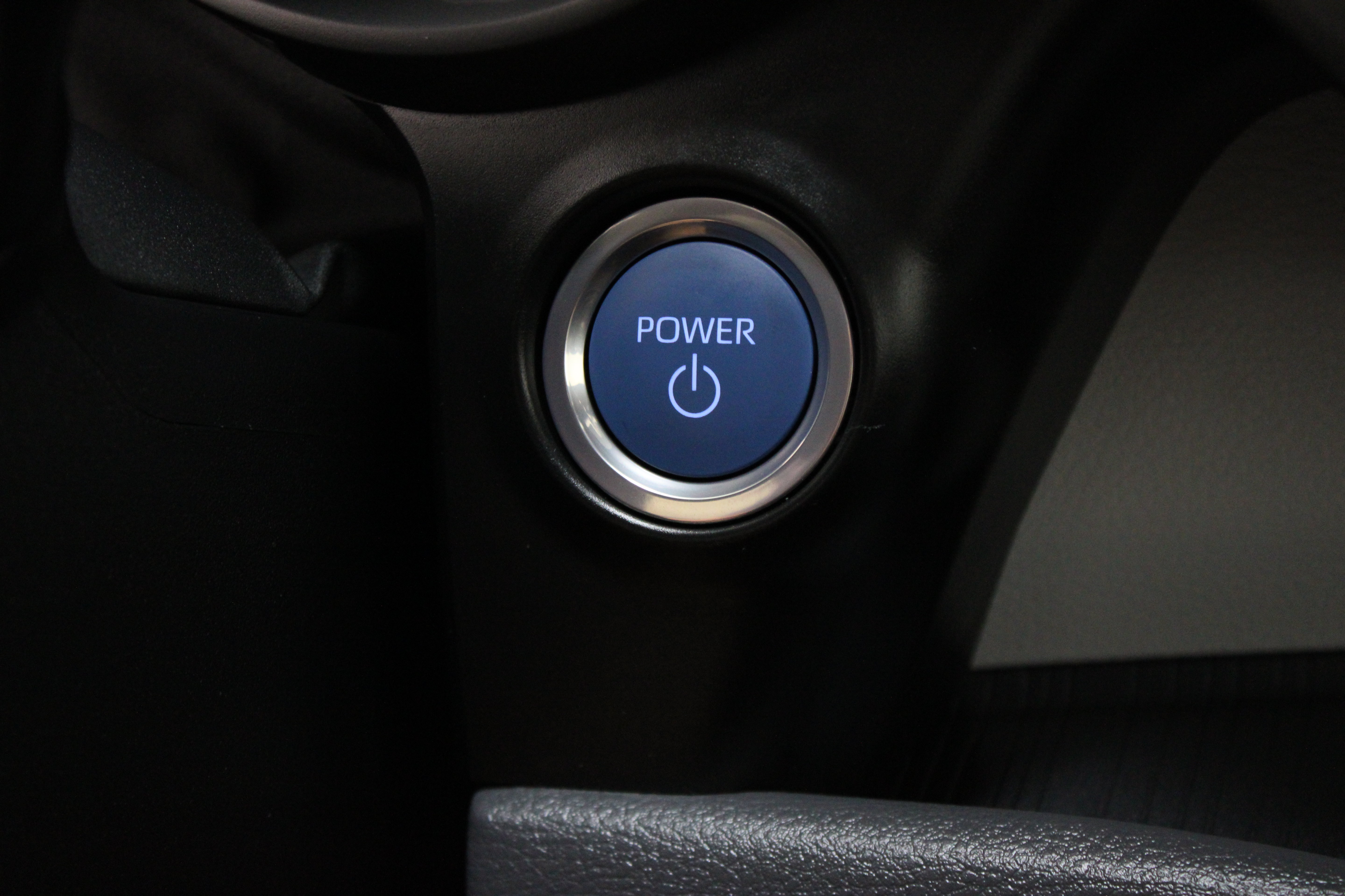 Used 2023 Toyota Sienna XSE w/ XSE Plus Package AWD/4WD image 18