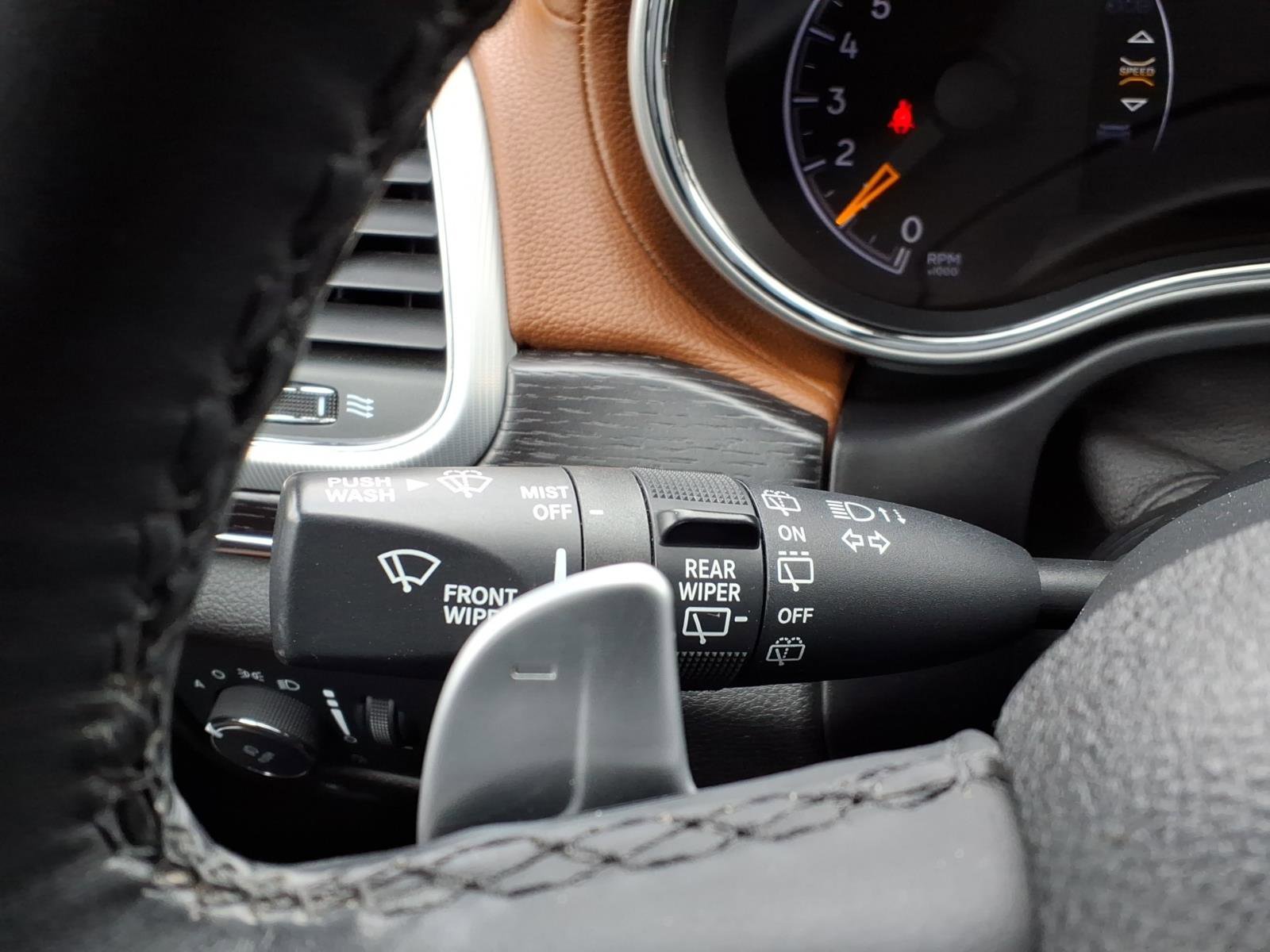 Used 2018 Jeep Grand Cherokee Summit image 29