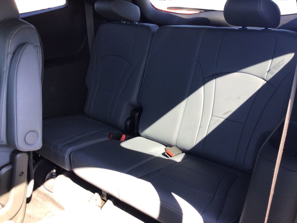 Used 2023 Buick Enclave Essence w/ Trailering Package, 5000 lbs. image 15