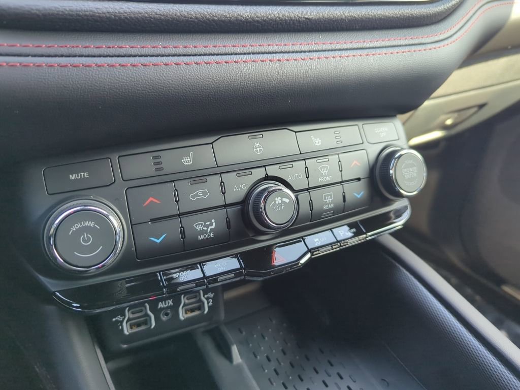 New 2026 Dodge Durango GT image 16