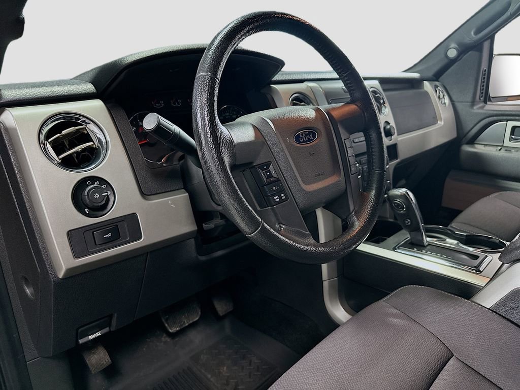 Used 2013 Ford F150 FX4 w/ Mid Equipment Group AWD/4WD image 10