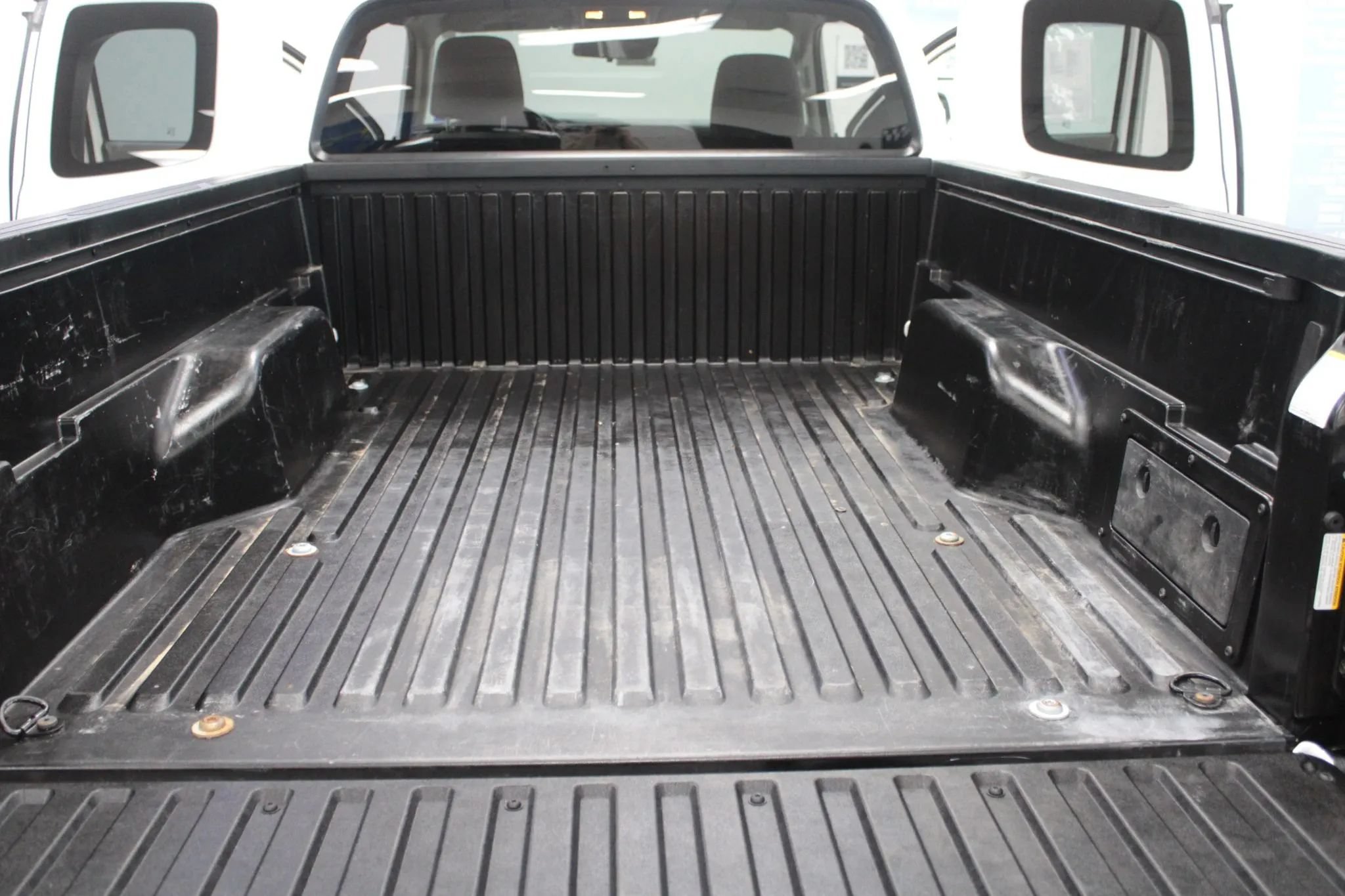 Used 2023 Toyota Tacoma SR RWD image 17