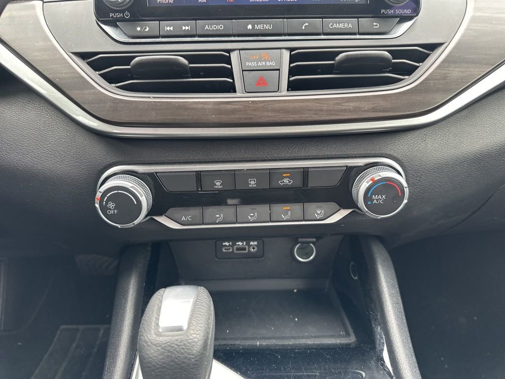 Used 2024 Nissan Altima 2.5 SV FWD image 22