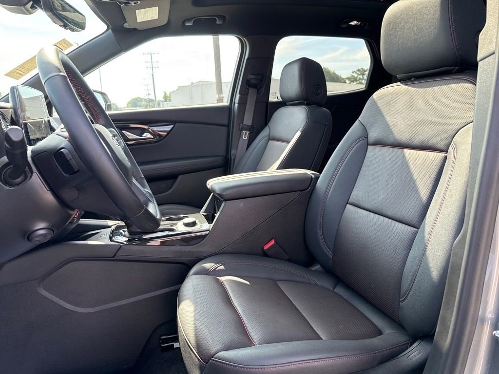 New 2025 Chevrolet Blazer RS w/ Driver Confidence II Package image 26